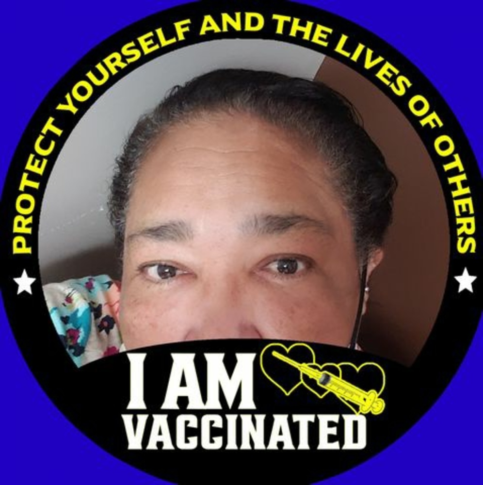 Meet your Posher, Juanita